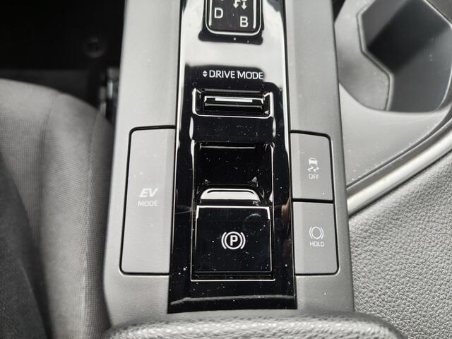 Toyota C-HR 1.8 Hybrid 140 First Edition | Navi | Sensoren v/a | El. Achterk