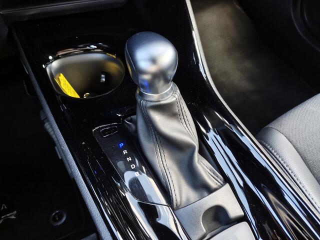 Toyota C-HR 1.8 Hybrid Style Bi-Tone | Navi | Keyless Entry&Start |