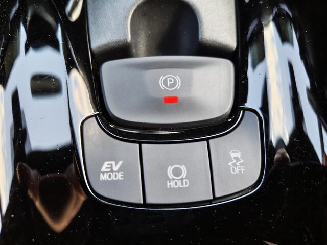 Toyota C-HR 1.8 Hybrid Style Bi-Tone | Navi | Keyless Entry&Start |