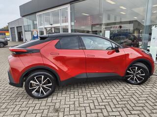 toyota-c-hr-1.8-hybrid-140-first-ed