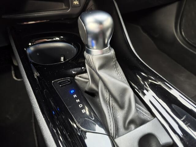 Toyota C-HR 1.8 Hybrid Executive | Navi | Parkeersensoren | Leder/Stoffen be