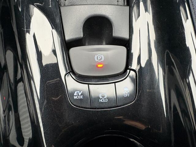 Toyota C-HR 1.8 Hybrid Bi-Tone Plus | Stuur+stoelverwarming | JBL | Sensoren