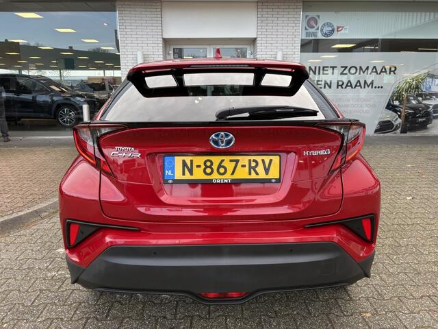 Toyota C-HR 1.8 Hybrid First Edition | Stuur+Stoelverming | Sensoren V/A |