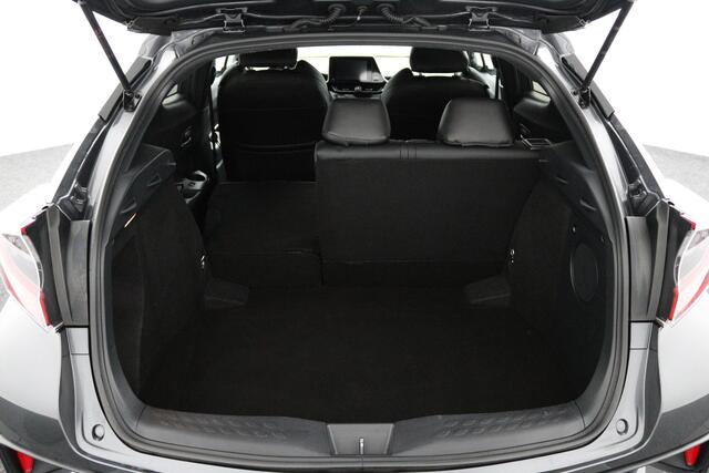 Toyota C-HR 1.8 Hybrid Style | Lederen bekleding | Stoelverwarming | Navigatie | Dodehoek herkenning |