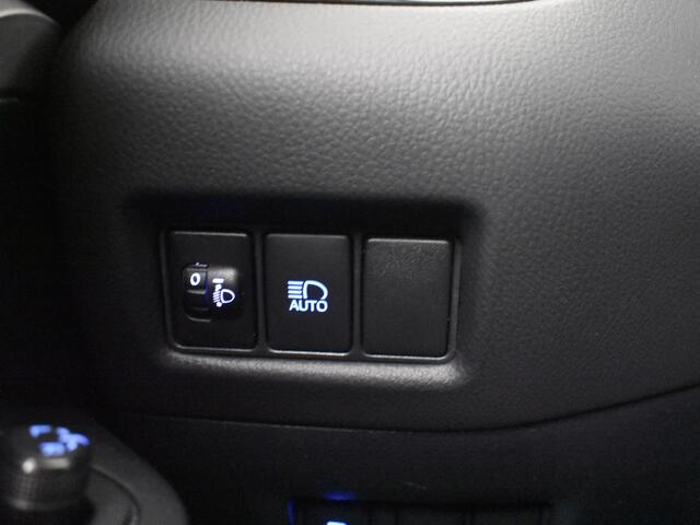 Toyota C-HR 1.8 Hybrid Active | Parkeersensoren V+A | Carplay | DAB