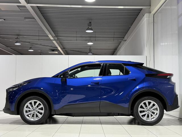 Toyota C-HR 2.0 Plug-in Hybrid 220 Active