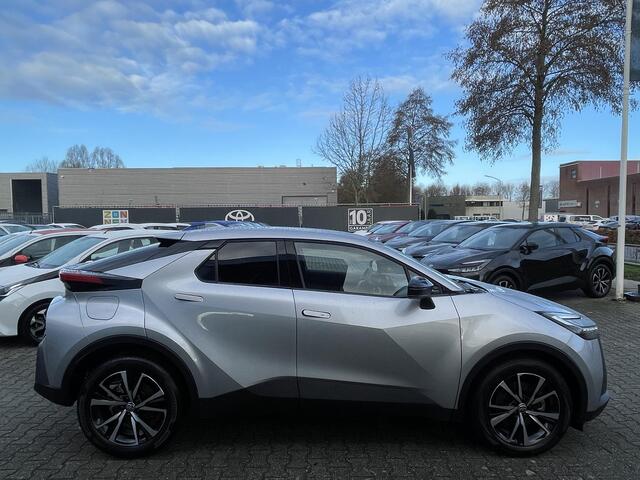 Toyota C-HR 2.0 Plug-in Hybrid 220 First Edition