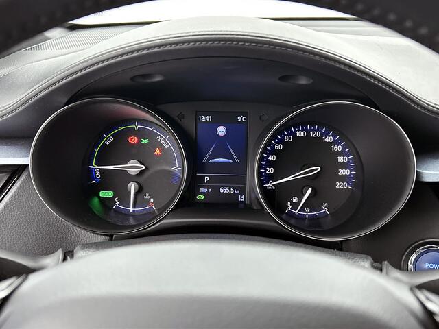 Toyota C-HR 2.0 Hybrid Style | 184 PK | Stoel + Stuur verwarming | Trekhaak | All Season banden |