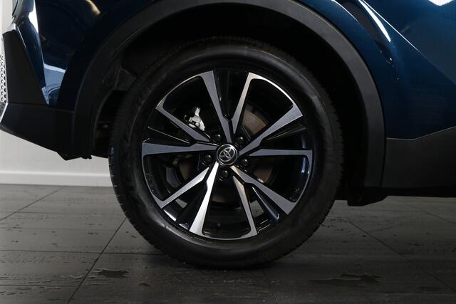 Toyota C-HR 1.8 Hybrid 140 Dynamic Apple Carplay | Achteruitrijcamera | Toyota Safety Sense |