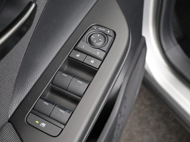 Toyota C-HR 1.8 Hybrid 140 Dynamic 3500 euro voorraadkorting! Nu of nooit!