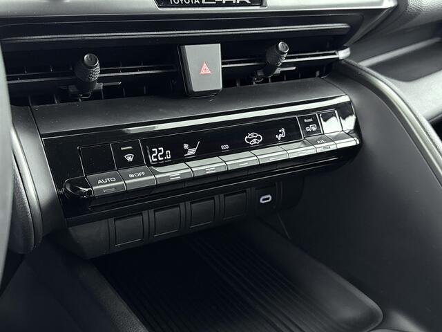 Toyota C-HR 1.8 Hybrid 140 Active | cloud navigatie | achteruitrijcamera | keyless entry |