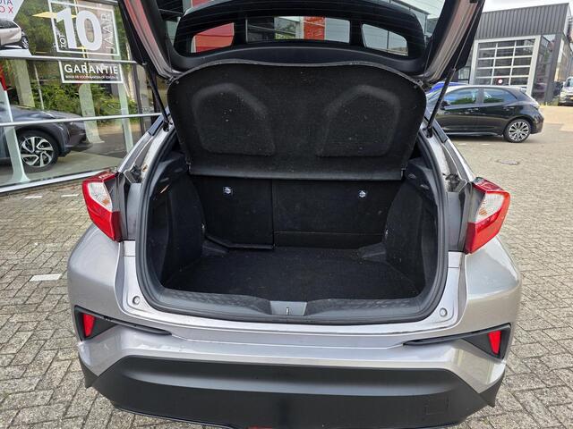 Toyota C-HR 1.8 Hybrid Bi-Tone, Trekhaak