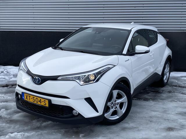 Toyota C-HR 1.8 Hybrid Active automaat NL-auto, boekjes compleet, afneembare trekhaak 7-polig, keyless start, adaptieve cruise control, achteruitrij camera,
