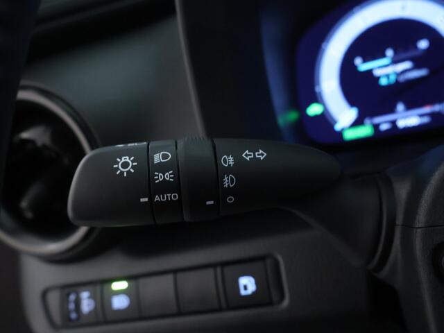 Toyota C-HR 1.8 Hybrid 140 Dynamic | DEMO |