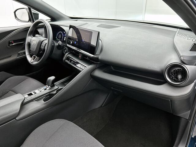 Toyota C-HR 1.8 Hybrid 140 First Edition | Allseason banden | Parkeercamera | Navigatie | Cruise Control Adaptief |