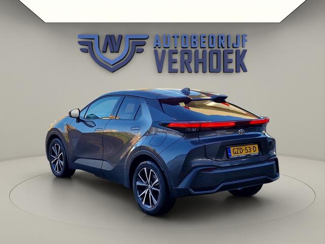 Toyota C-HR 2.0 Plug-in Hybrid 220 Dynamic - NL Auto - Luxe uitvoering
