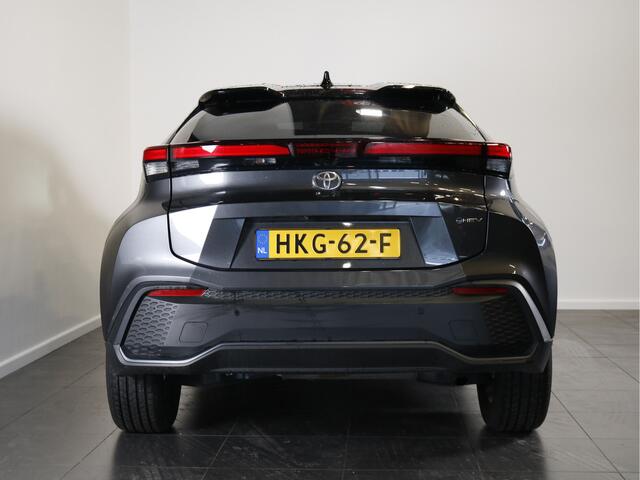 Toyota C-HR 1.8 Hybrid 140 First Edition | 12,3" scherm | Elektrische achterklep | 360 camera |