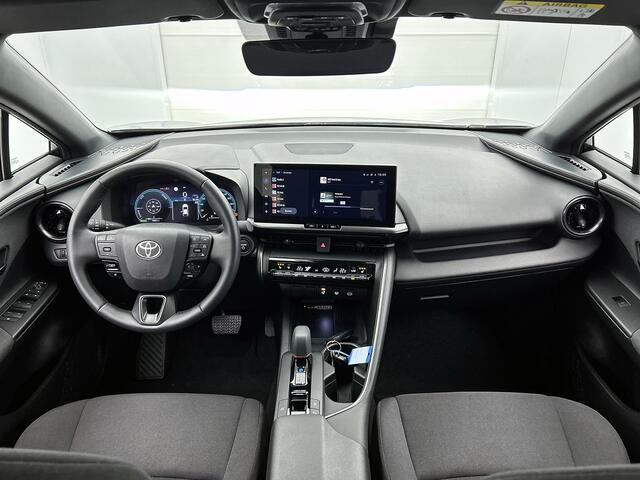 Toyota C-HR 1.8 Hybrid 140 First Edition | Elektrisch bedienbare achterklep | Grootscherm Navi | | Luxe uitvoering |