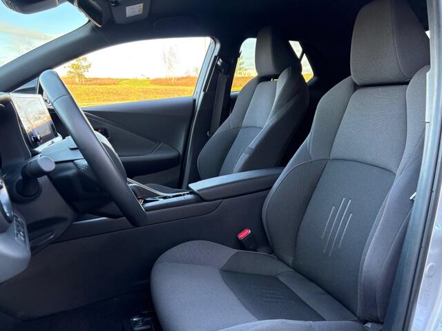 Toyota C-HR 2.0 PHEV 223PK AUT. DYNAMIC-PLUS NAVI CAMERA CARPLAY AIRCO LMV PDC