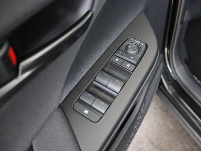 Toyota C-HR 2.0 Plug-in Hybrid 220 Dynamic