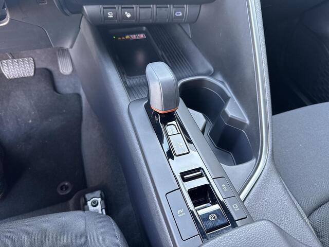 Toyota C-HR 2.0 Hybrid 200 First Edition | 06-10141018 Voor meer informatie