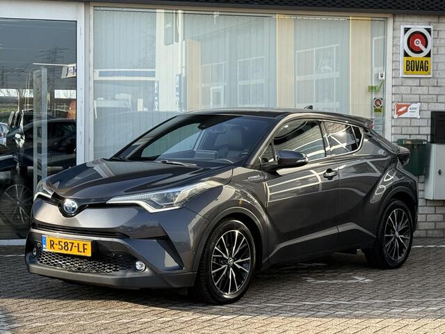 Toyota C-HR 1.8 Hybrid Executive | NAP | Navigatie | Achteruitrijcamera | Stoelverwarming | Climate Control | Cruise Control | Lichtmetaal | Dodehoek detectie |