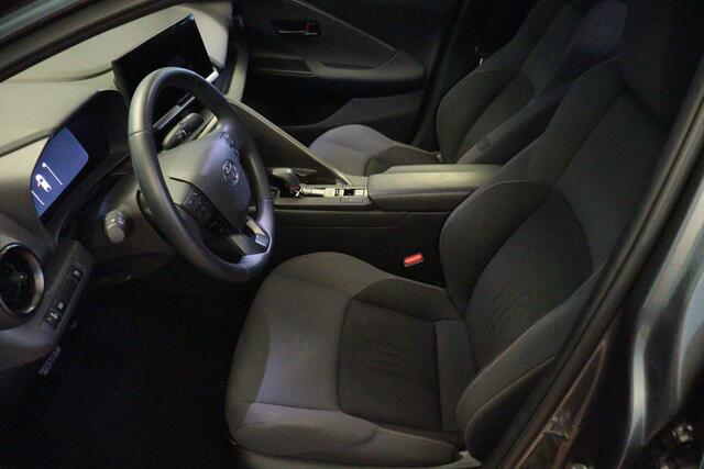 Toyota C-HR 1.8 Hybrid 140 Team D | TWO-TONE | APPCONNECT | CAMERA + PDC | VRUIT/STUUR/STOELVERW | LANE-ASSIST / WARNING |