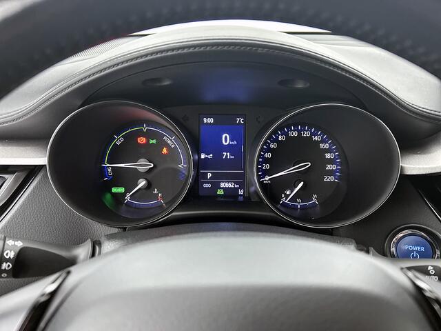 Toyota C-HR 1.8 Hybrid Business Plus | Limited |