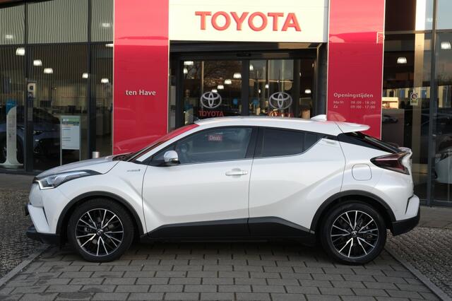 Toyota C-HR 1.8 Hybrid Executive Automaat | Parkeersensoren voor en achter |