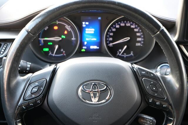 Toyota C-HR 1.8 Hybrid Executive Automaat | Parkeersensoren voor en achter |