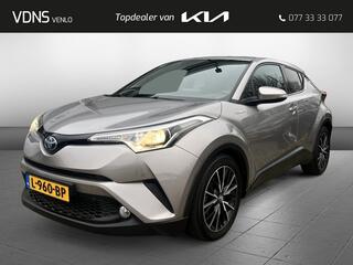 toyota-c-hr-1.8-hybrid-bi-tone