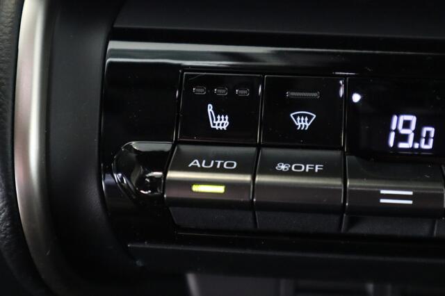 Toyota C-HR 1.8 Hybrid 140 Executive | Executive Plus Pack |