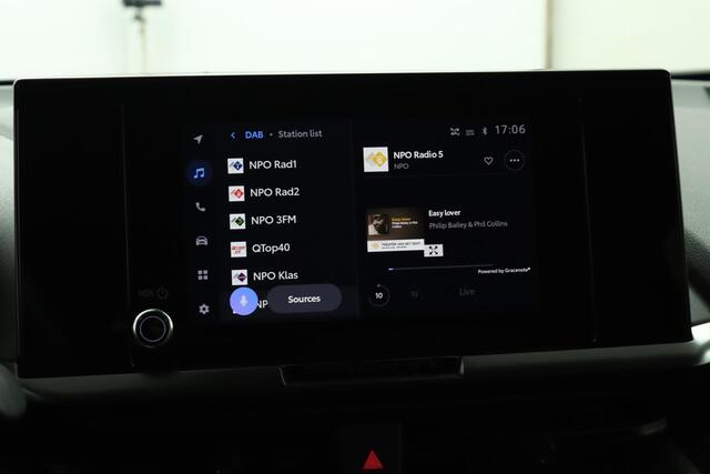 Toyota C-HR 2.0 Plug-in Hybrid 220 Dynamic | 65 KM Elektrische Range | Stoelverwarming | Led Verlichting | Stuurverwarming |