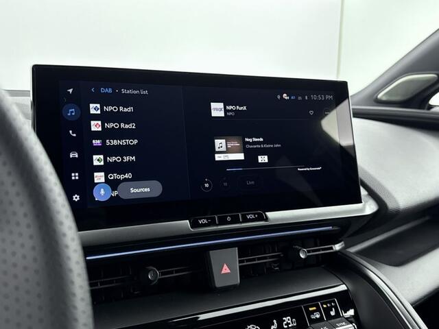 Toyota C-HR 2.0 Plug-in Hybrid 220 Black Edition | DEMO | Navigatie | Stoel en stuurverwarming | PDC | ACC |