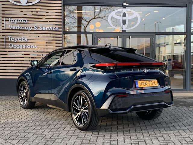 Toyota C-HR 2.0 Plug-in Hybrid 220 Executive