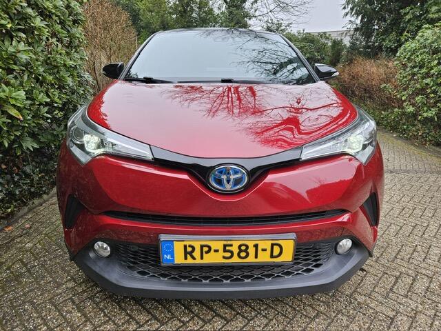 Toyota C-HR 1.8 Hybrid Black Edition Leder/Bear lock