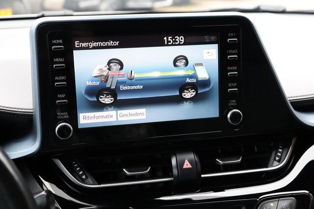 Toyota C-HR 1.8 Hybrid Dynamic, Parkeersensoren, Navi, Apple CarPlay / Android Auto.