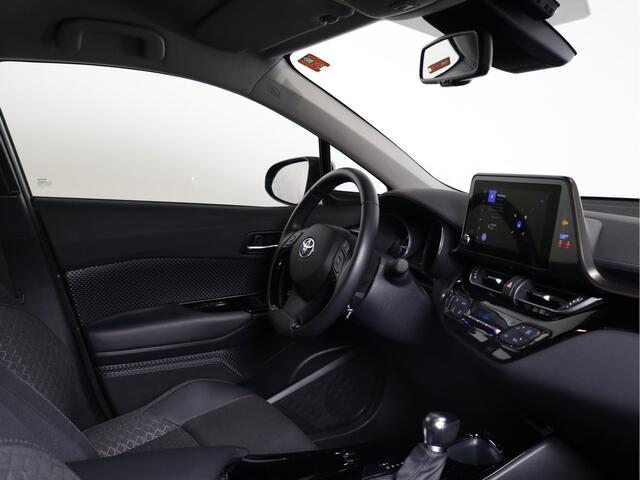 Toyota C-HR 2.0 Hybrid Dynamic | Apple Carplay | 184 pk | Achteruitrijcamera |