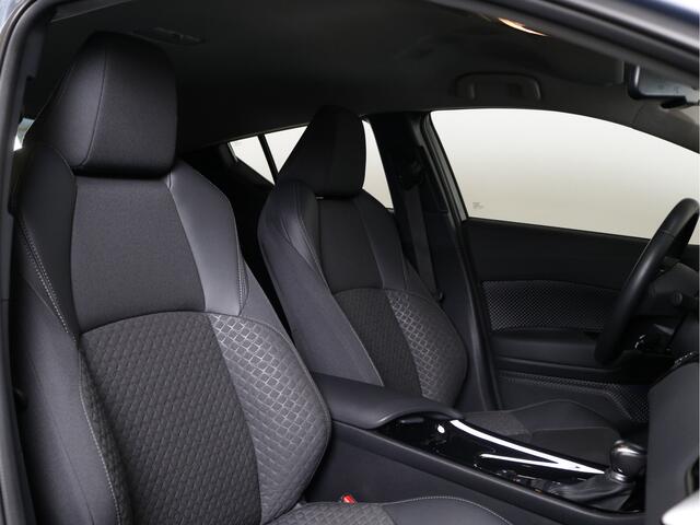 Toyota C-HR 2.0 Hybrid Dynamic | Apple Carplay | 184 pk | Achteruitrijcamera |