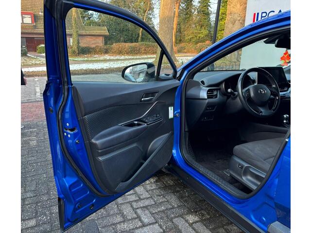 Toyota C-HR 1.8 Hybrid Dynamic