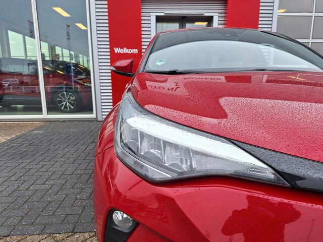 Toyota C-HR 1.8 Hybrid Dynamic Limited met trekhaak