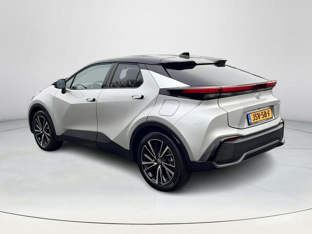 Toyota C-HR 2.0 Plug-in Hybrid 220 Executive | Navigatie | Apple CarPlay/Android auto | Achteruitrijcamera | Head-Up display | Elektrische achterklep