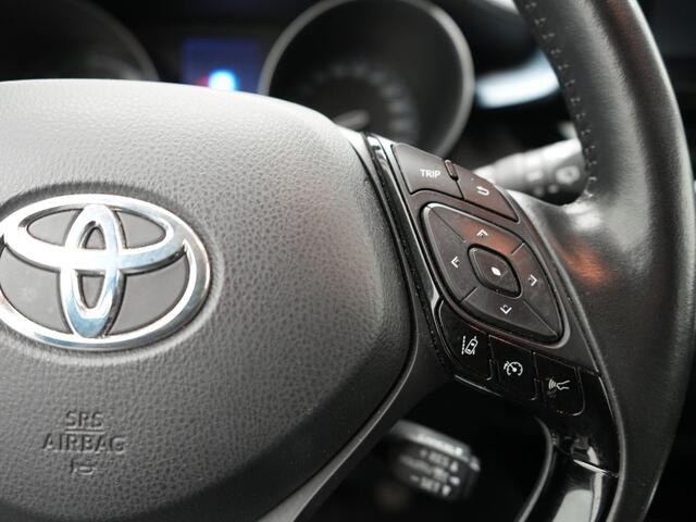 Toyota C-HR 2.0 Hybrid Dynamic | Apple Carplay/Android Auto | Trekhaak |