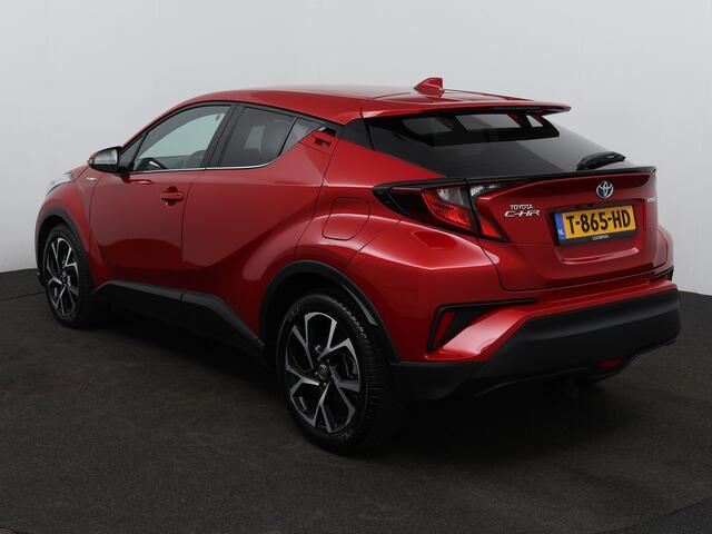 Toyota C-HR 1.8 Hybrid Business Plus Limited | Trekhaak | Stoelverwarming | Stuurwiel verwarmd | Adaptive Cruise Control | Camera | Parkeersensoren | LM velgen |