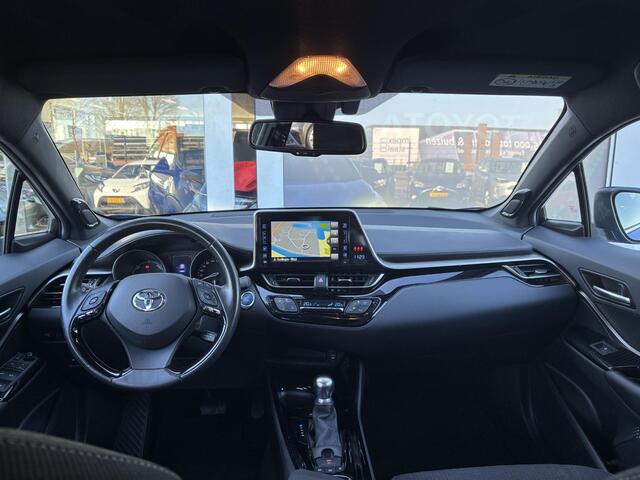 Toyota C-HR 1.8 Hybrid Style | Stoelverwarming | JBL | Blindspot | Navigatie | Adaptive Cruise control | Toyota garantie tot 2029!
