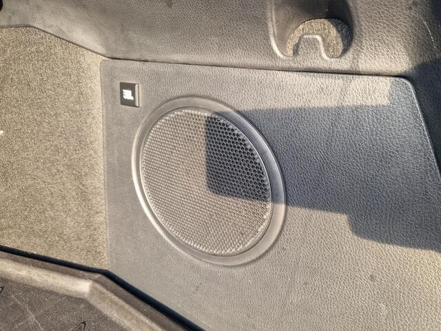 Toyota C-HR 2.0 Hybrid Launch Edition