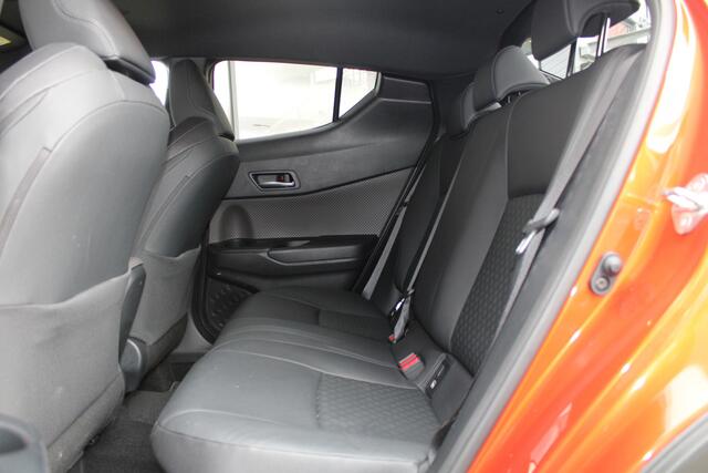 Toyota C-HR 2.0 Hybrid Launch Edition LED,LEER,JBL,NAVI/CAM