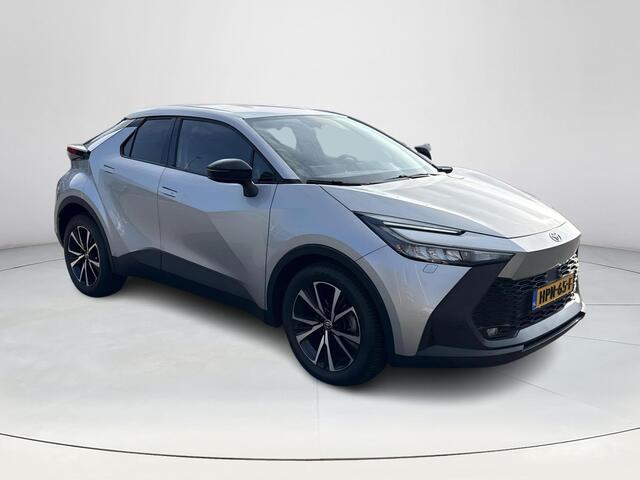 Toyota C-HR 1.8 Hybrid 140 Dynamic | Navigatie | Apple CarPlay/Android auto | Achteruitrijcamera | Stuur en stoelverwarming