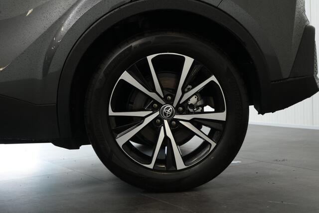 Toyota C-HR 1.8 Hybrid 140 First Edition Bitone, Navi, Carplay , Elek achterklep, Stoelverwarming.