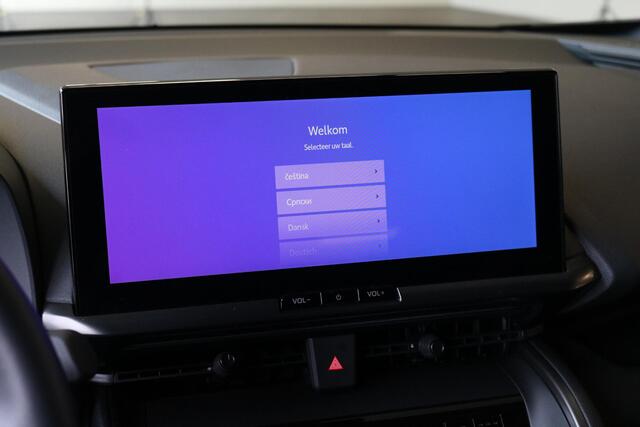 Toyota C-HR 1.8 Hybrid 140 First Edition Bitone, Navi, Carplay , Elek achterklep, Stoelverwarming.